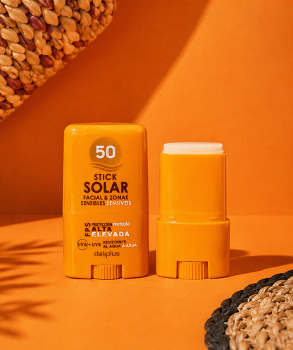 Deliplus - Stick Solaire Visage et Zones Sensibles SPF 50